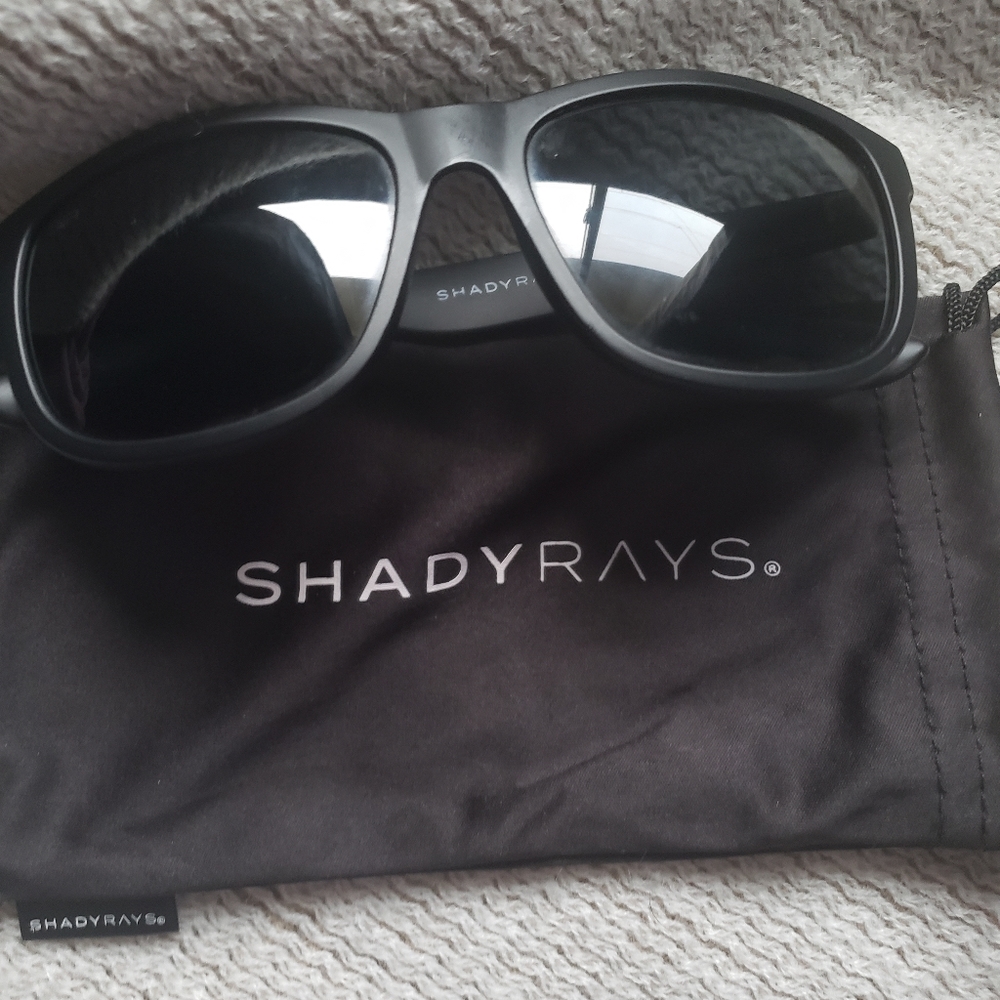 SHADYRAYS sunglasses black